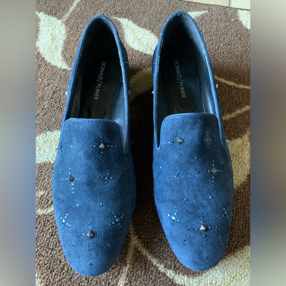Donald Pliner navy suede flats with jewels and studs size 7